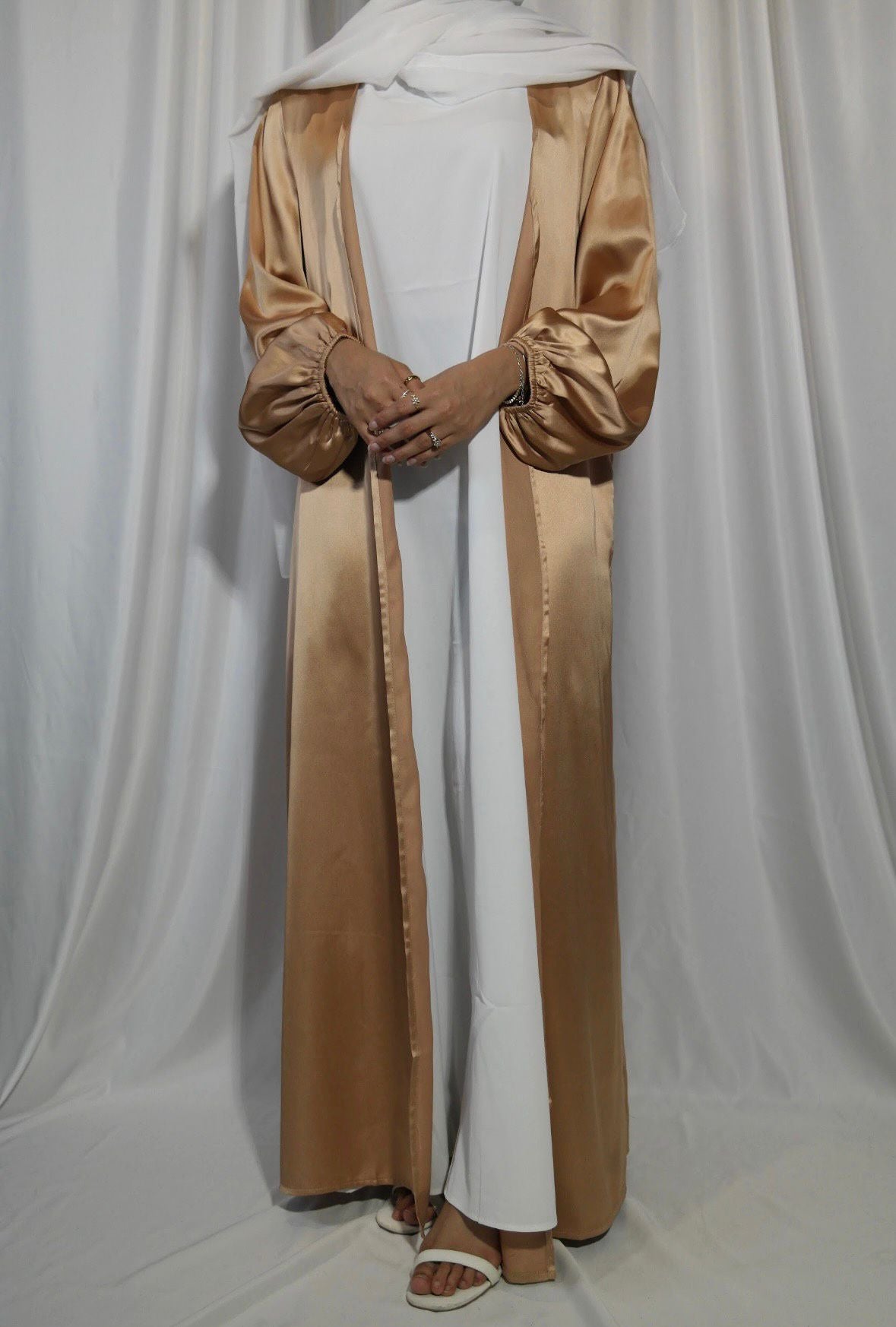 Femme Abaya Gold